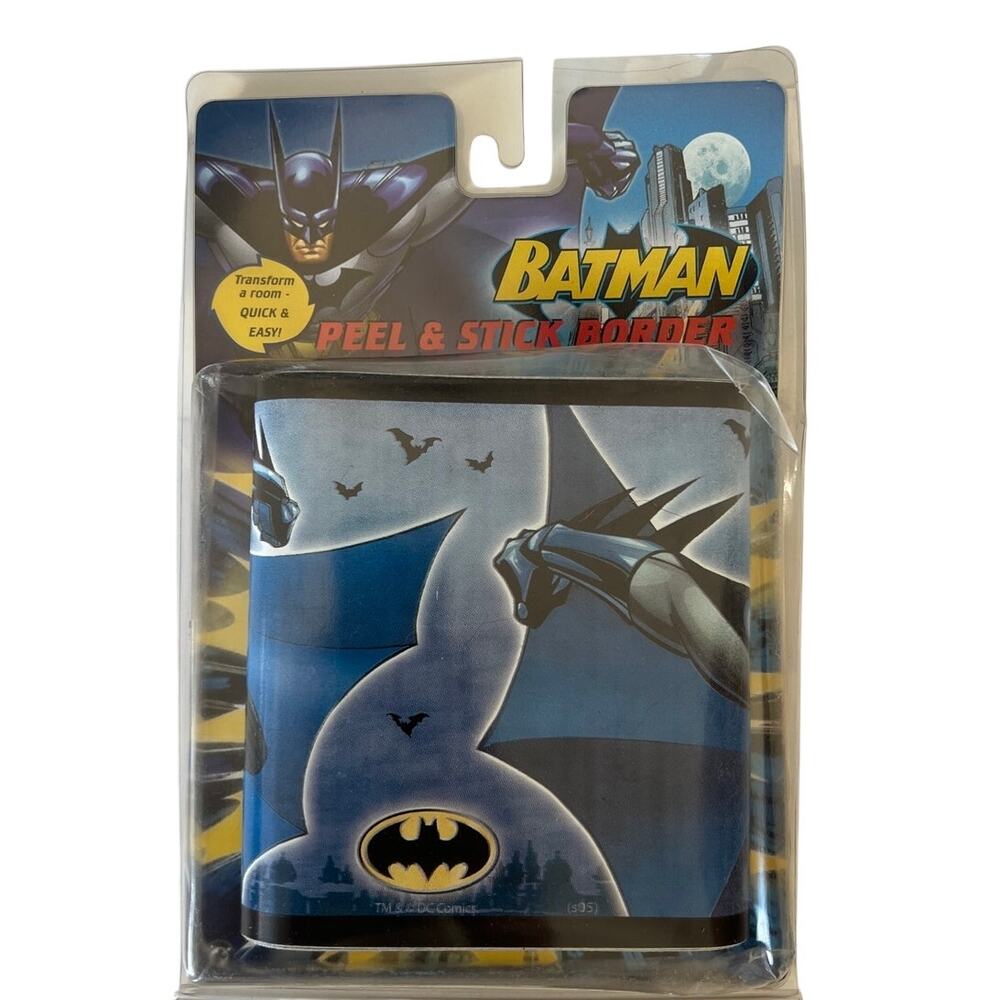 Batman Peel and Stick Wallpaper Border York Sealed 5 in x 15 ft DC Comics
